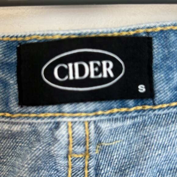 Cider Heartthrob High Waist Straight Leg Jeans Size S - Picture 4 of 7